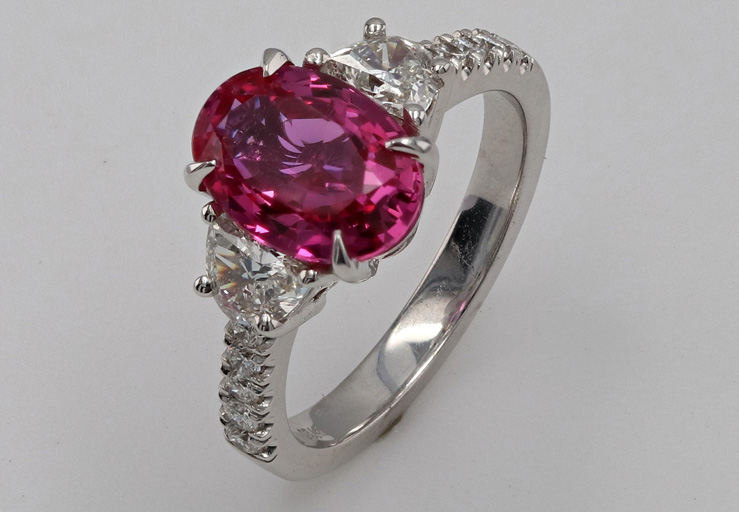 Umfärbung von Metallen Schmuck